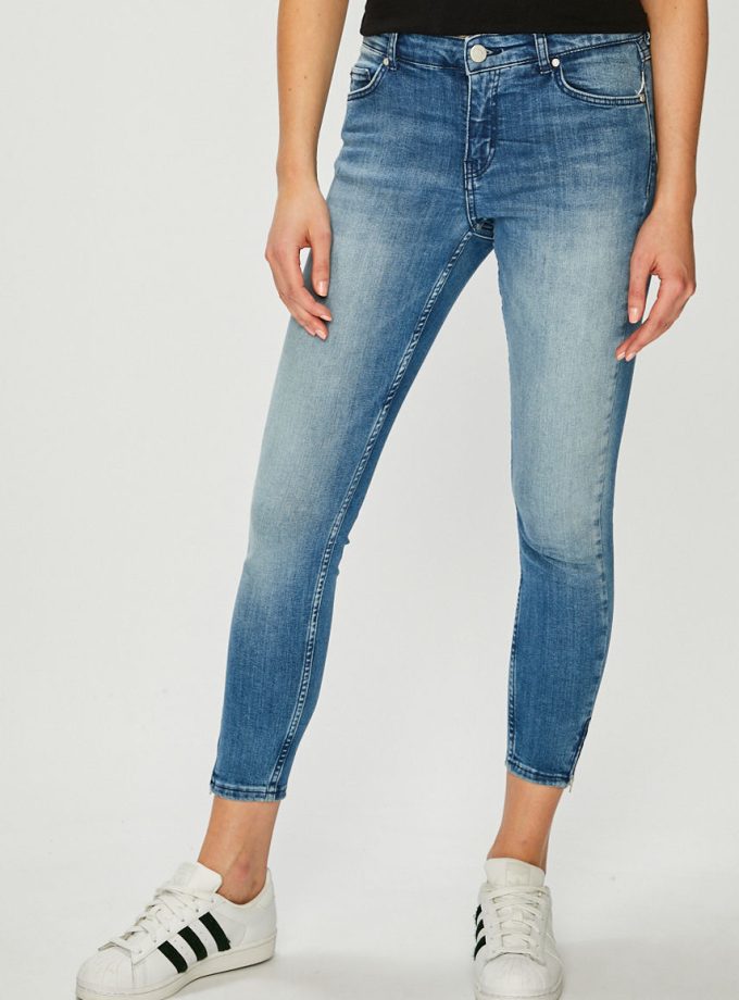 Review - Jeans