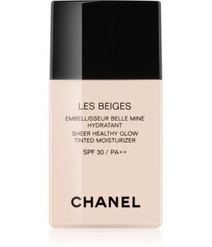 Chanel Les Beiges crema hidratanta nuantatoare, cu efect de iluminare SPF 30